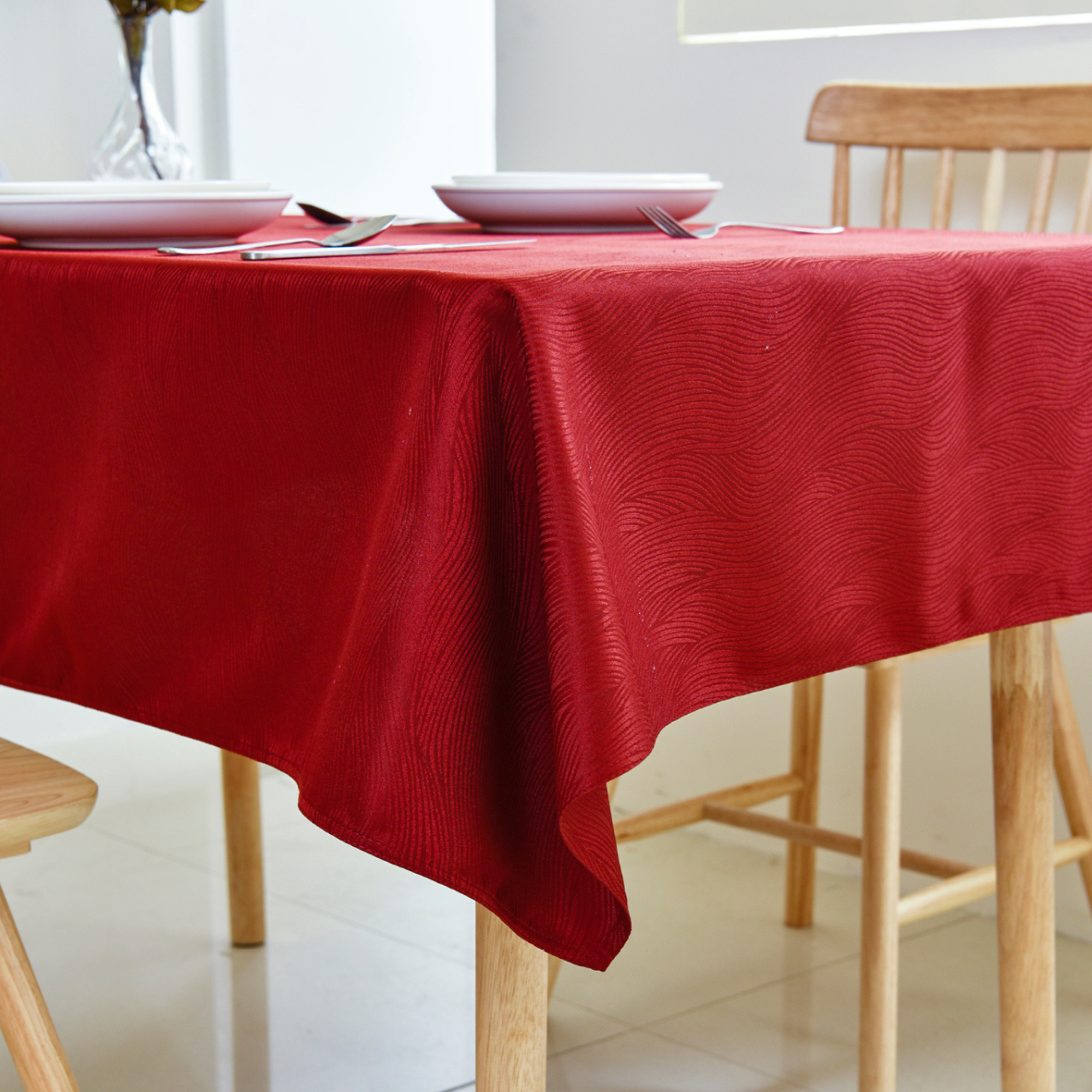 Water Ripple Pattern Jacquard Rectangle Tablecloth – Red