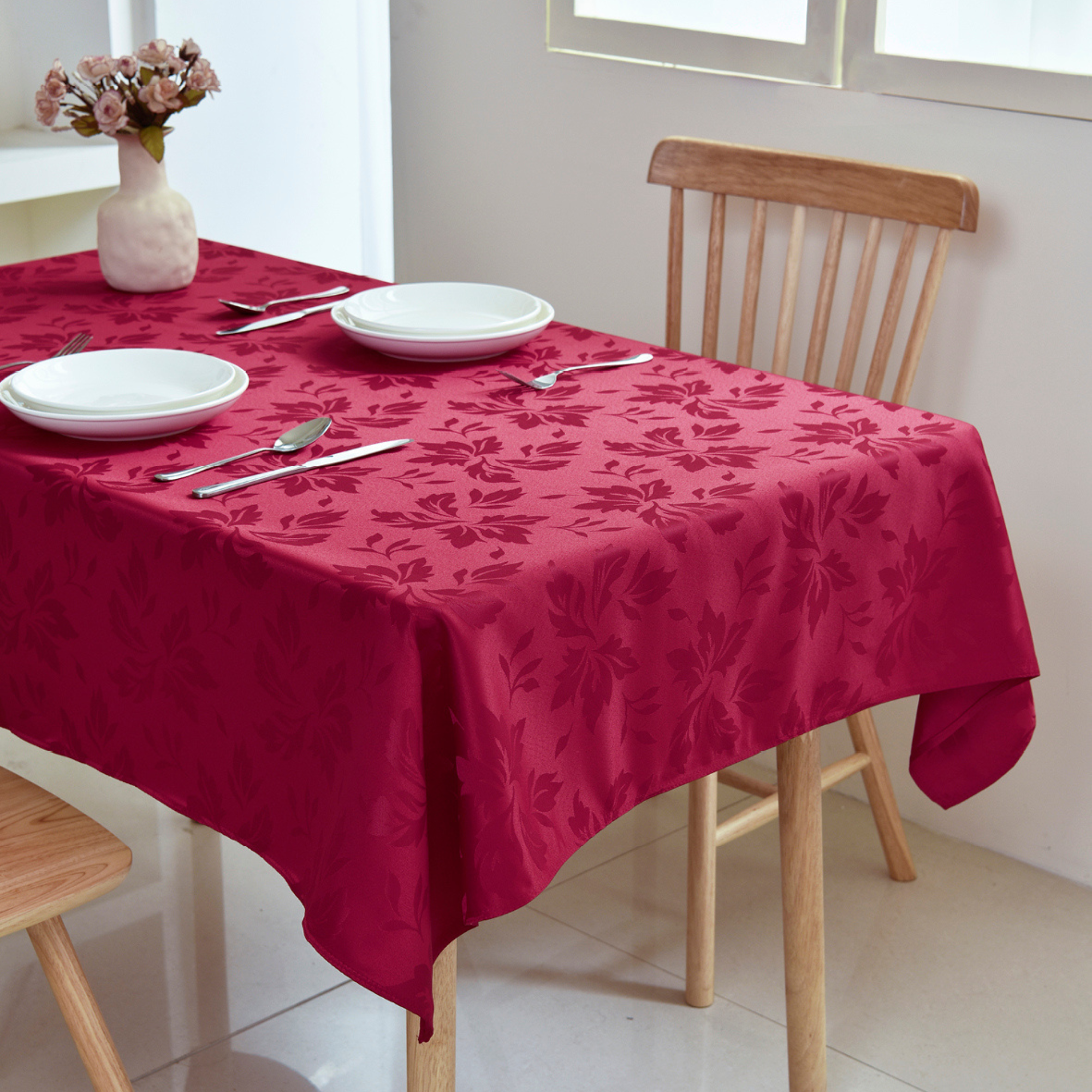 Rust Floral Jacquard Rectangle Tablecloth – Waterproof