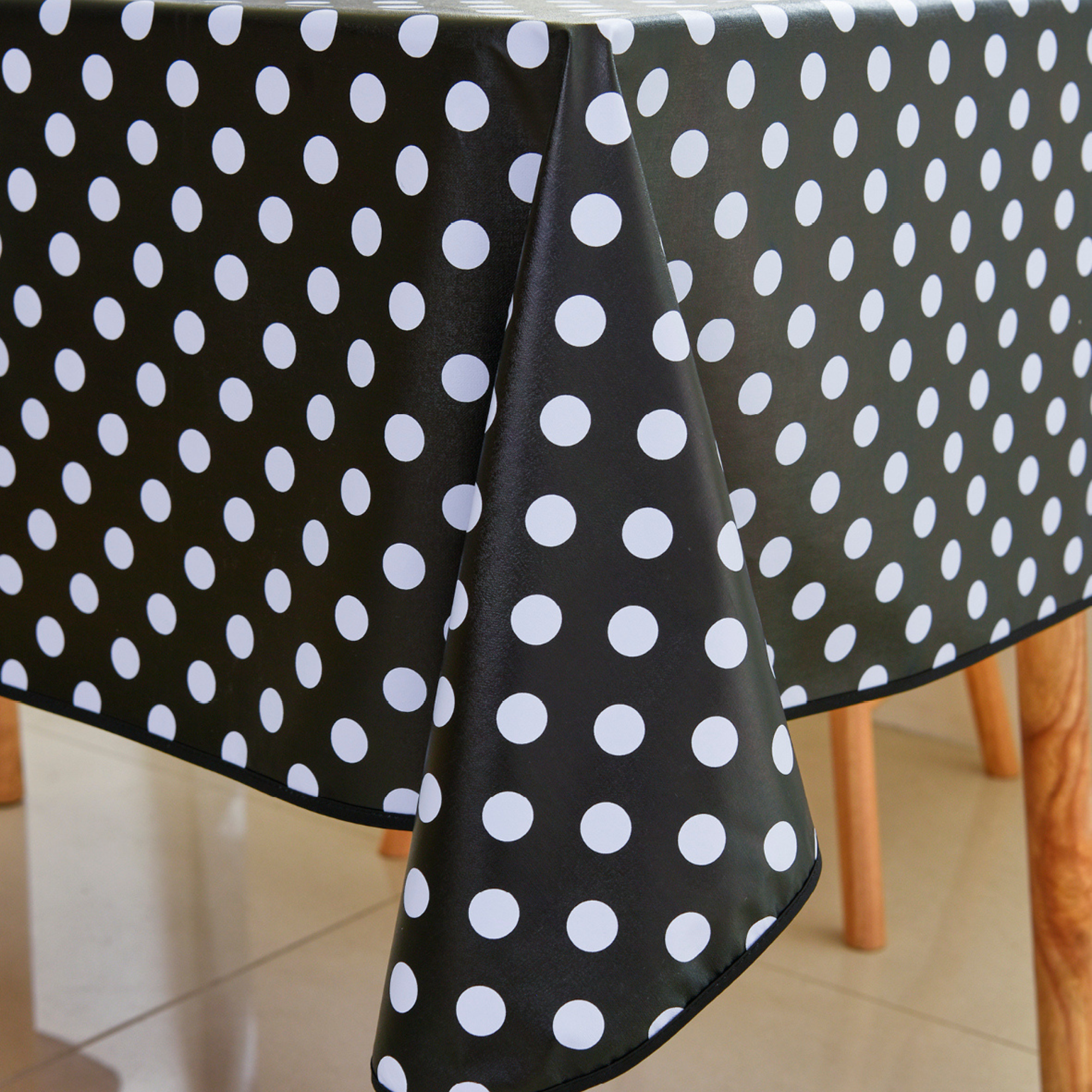 Waterproof Polka Dot Vinyl Tablecloth-Black