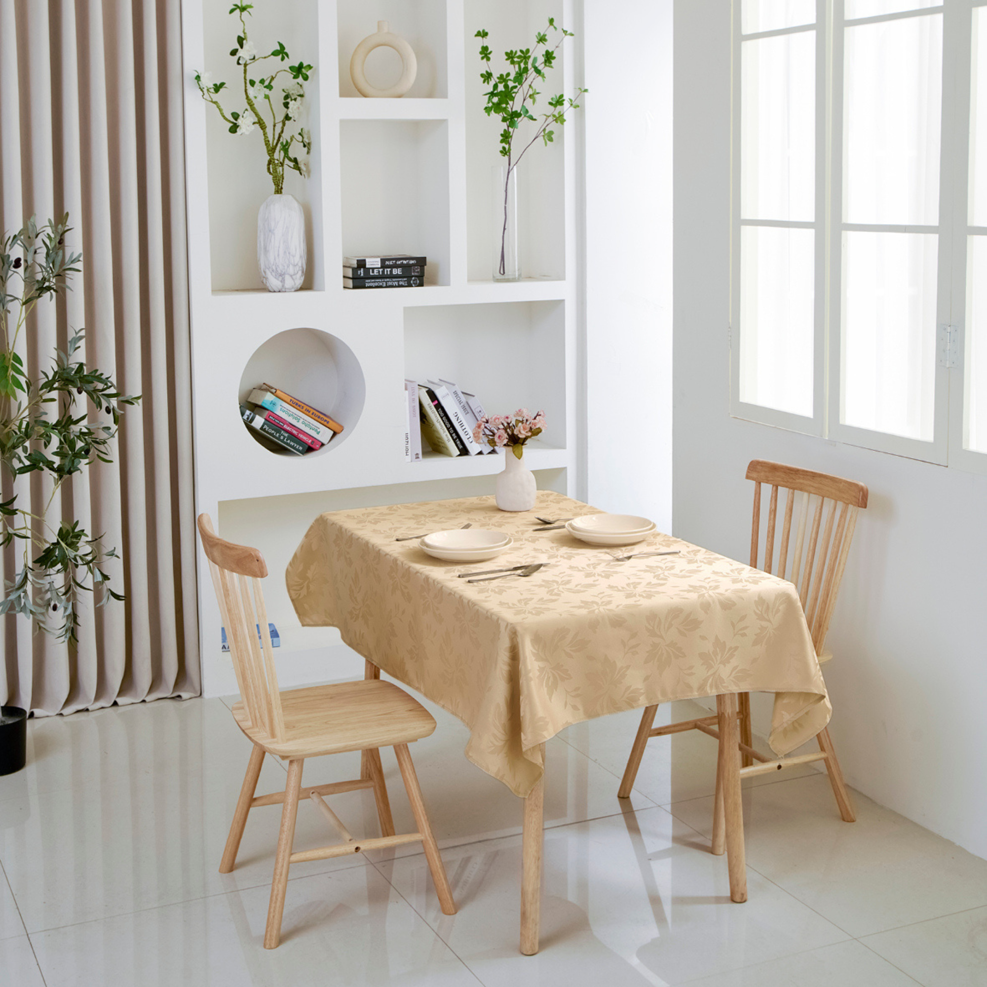 Beige Floral Jacquard Rectangle Tablecloth – Waterproof