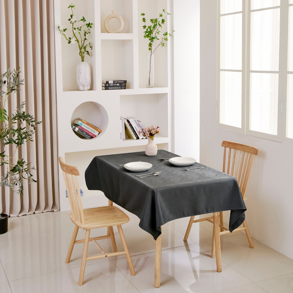 Water Ripple Pattern Jacquard Rectangle Tablecloth – Black