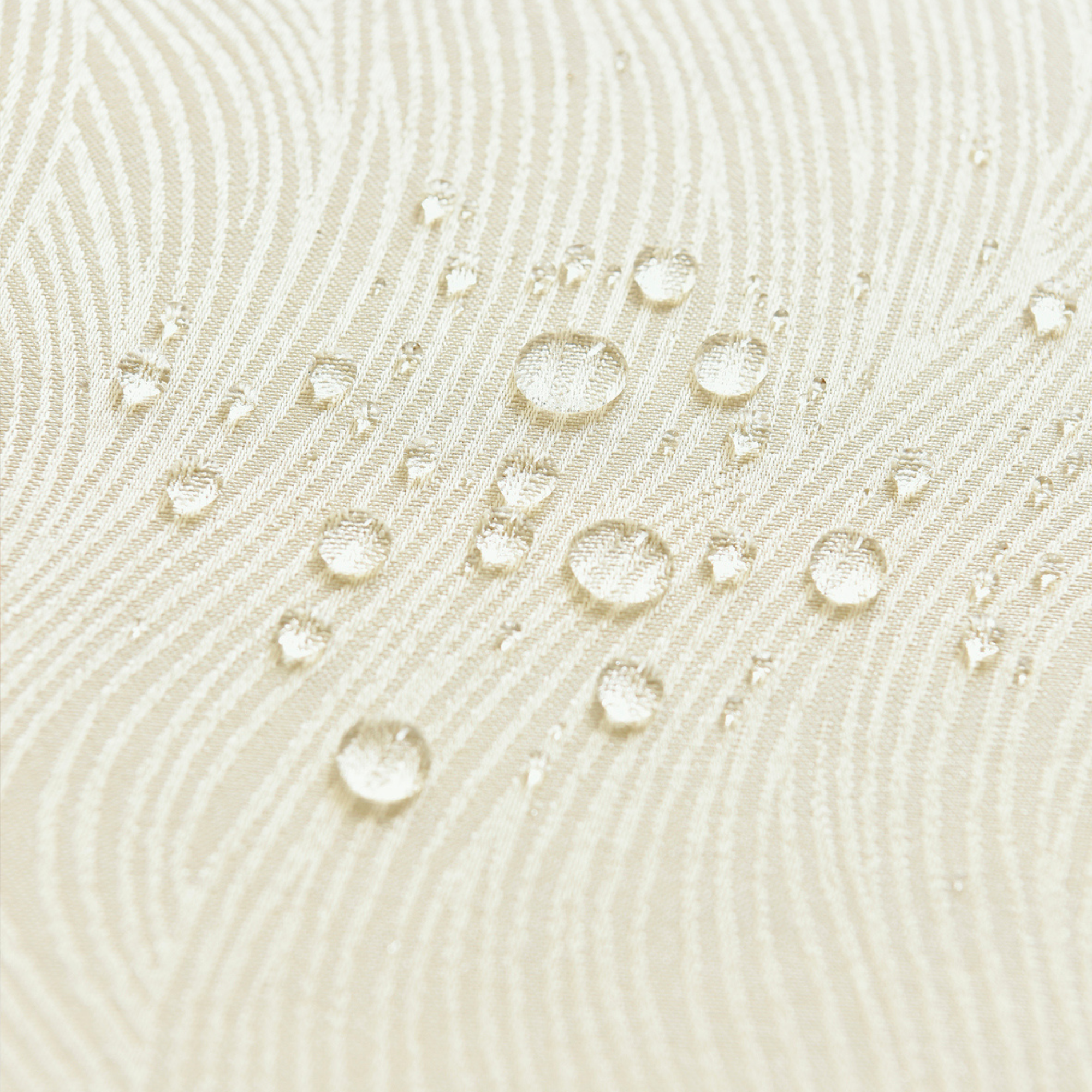 Water Ripple Pattern Jacquard Rectangle Tablecloth – Ivory